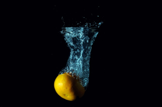 Obst in Wasser (9)