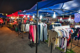 Night Market_2